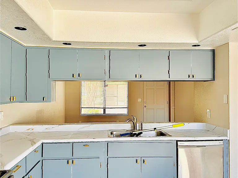 2838 E Beck Ln #3 — Photo 16