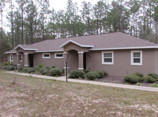 9533 N Travis Dr, Citrus Springs, FL 34434