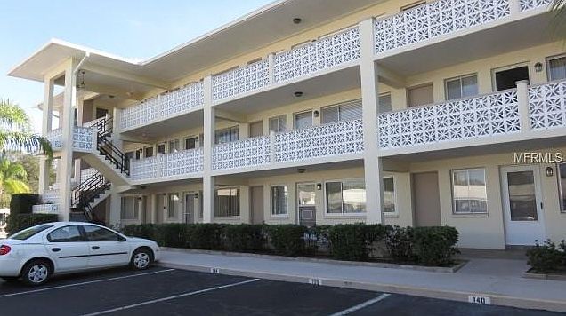 1st image of 1235 S Highland Ave #1206