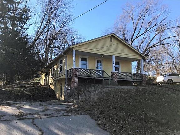 2nd image of 2418 Excello Dr