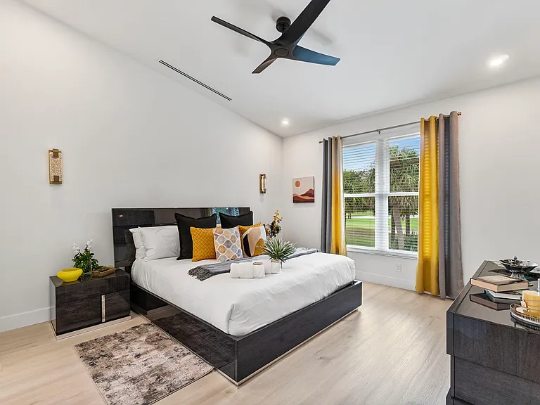 1310 Charleston Square Dr #202 — Photo 49