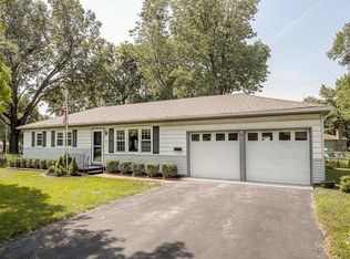 5601 W 103rd St, Overland Park, KS 66207