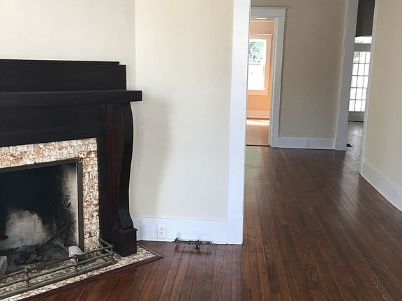 3rd image of 115 President St
