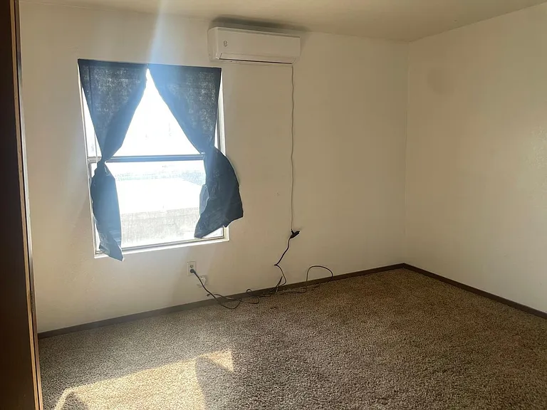 2190 Bex St — Photo 12