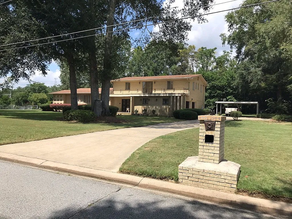 3402 Juanita Ave photo 1