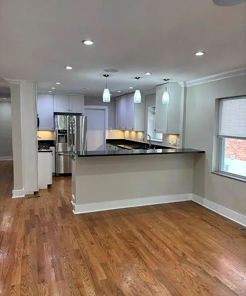 7545 Delmar Blvd — Photo 5