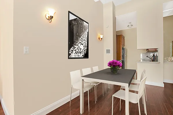 Sold by Douglas Elliman | media 18