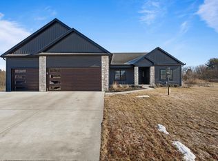 606 Beacon Hill Cir, Urbana, IL 61802