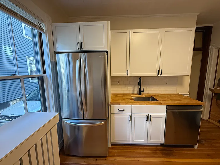 16 Raven St #3 — Photo 18