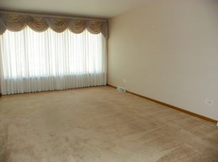 11125 S Albany Ave, Chicago, IL 60655