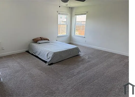 692 Jupe Way — Photo 9