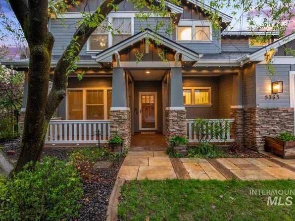 5363 N Red Hills Pl, Meridian, ID 83646