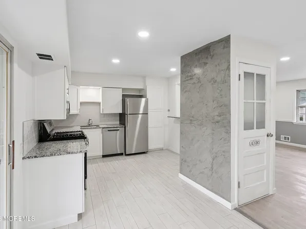 5 Pennsylvania Drive #456, Matawan, NJ 07747