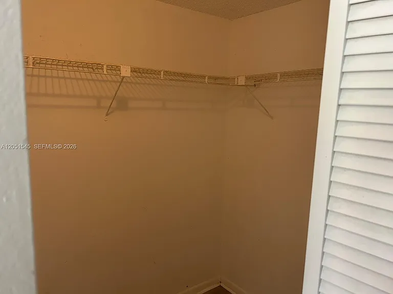 6100 S Falls Circle Dr #202 — Photo 18