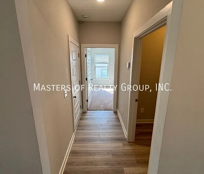 10340 Middleton Rd — Photo 11