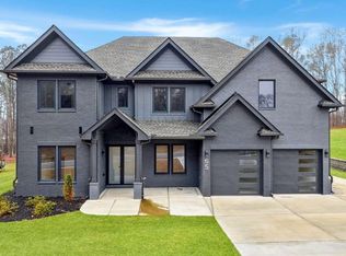 65 Deer Canyon Dr, Auburn, GA 30011