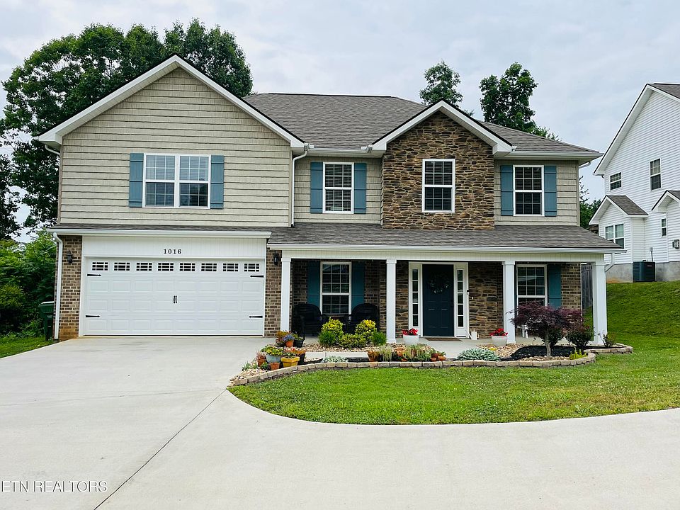 1st image of 1016 Brooklyn Ln