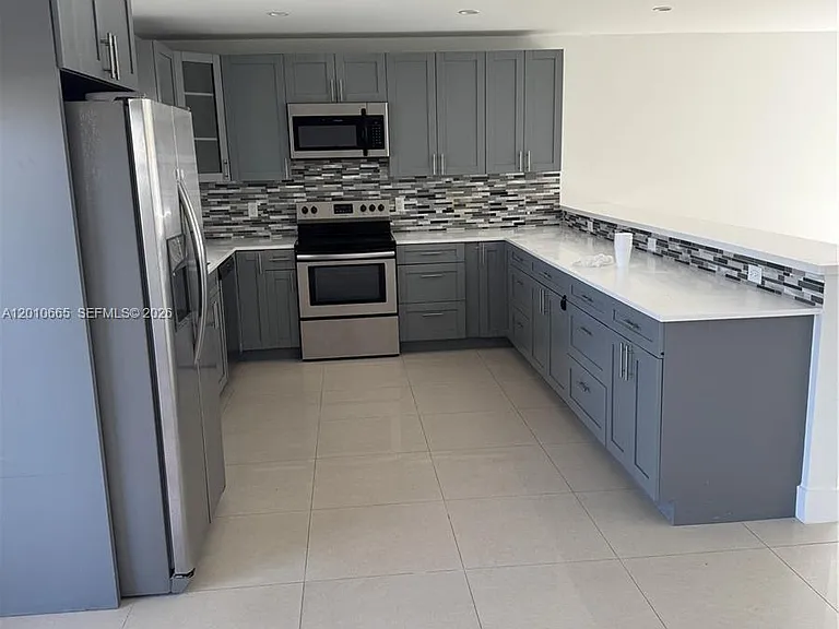 3155 SW 132nd Ave — Photo 20