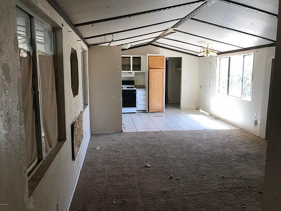 2nd image of 4719 E Beach Dr