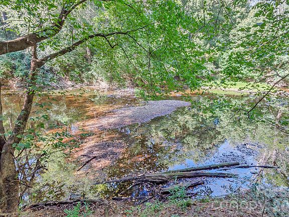 2nd image of 589 Bill Curlee Rd