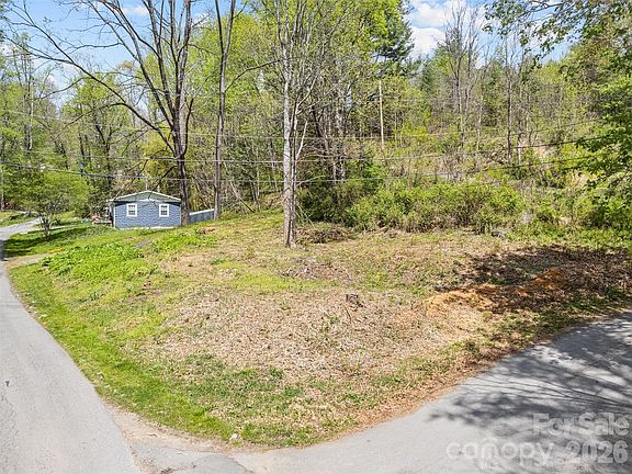2nd image of 26 Lansing Rd