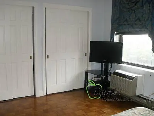 Rented by Bapple | media 33