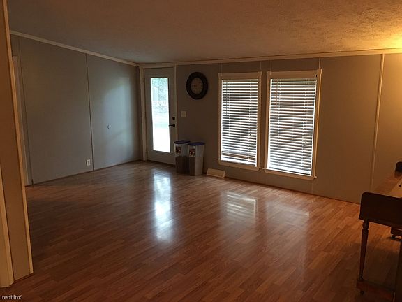 2nd image of 9485 Oaklane Dr