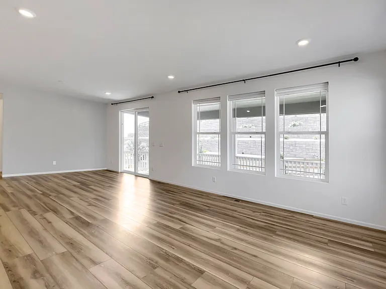 17214 W 94th Ave — Photo 5