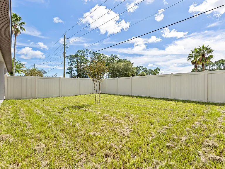 6 Emmons Ln — Photo 24