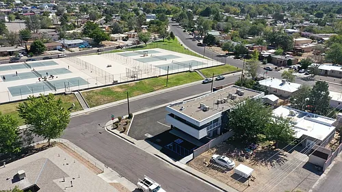 Updated Uptown Apartment Near Trader Joes & ABQ Uptown Photo 1