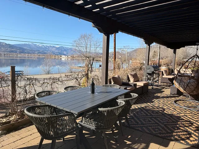 2 bed, 1320 sqft, $3,000 — Photo 2