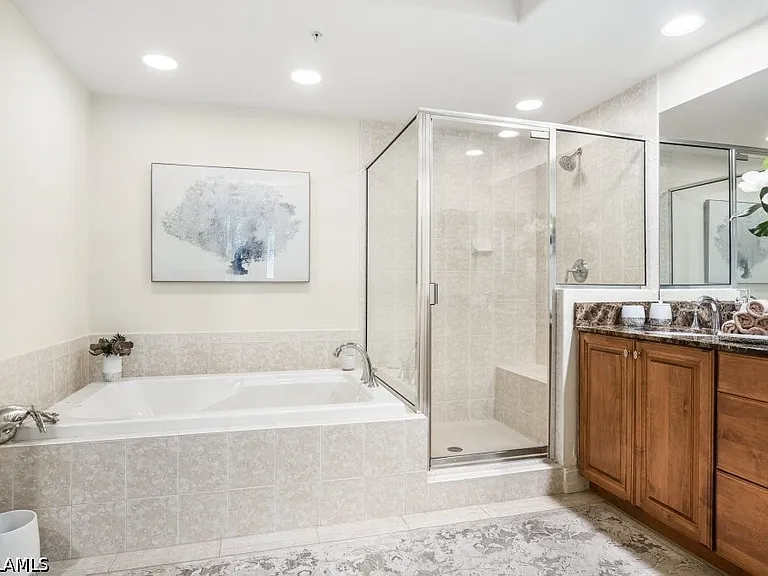 2728 Tiburon Blvd E #A-203 — Photo 20