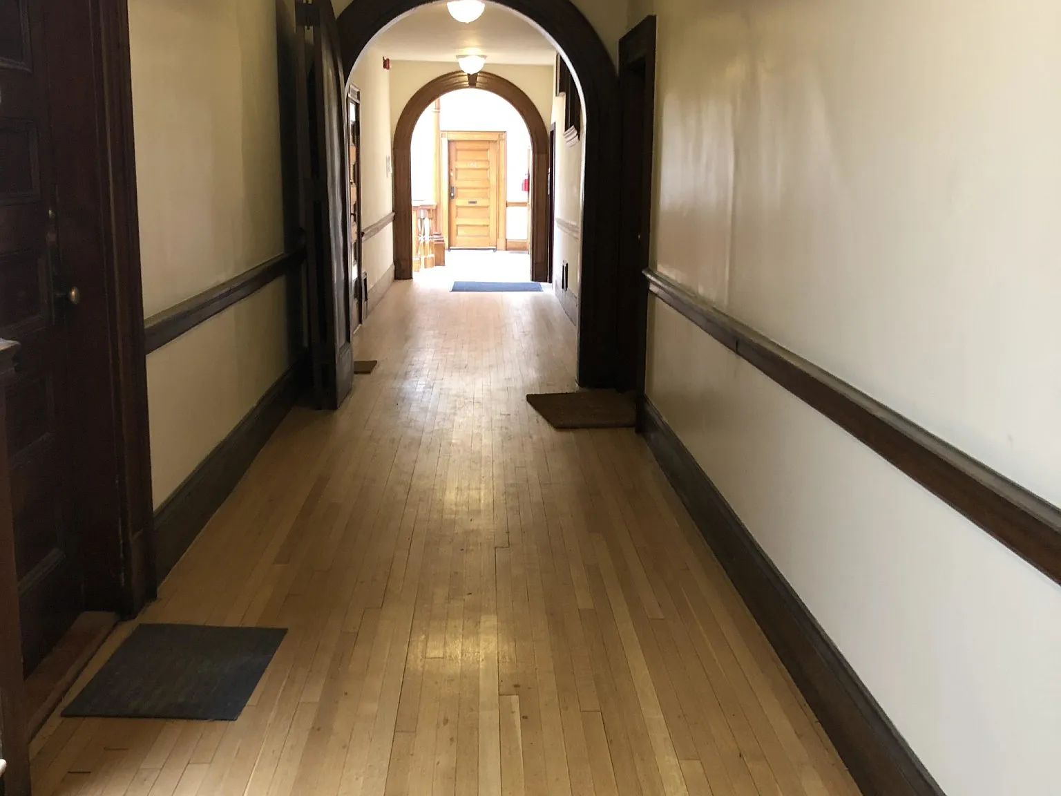 1 bed, $2,500 — Photo 4