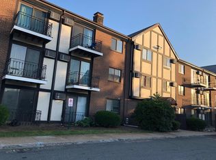 59 Highland Glen Dr APT 306, Randolph, MA 02368