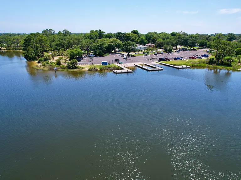 219 NW Gilliland Rd — Photo 24