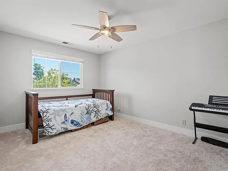 7475 Hunter Glen Dr — Photo 15