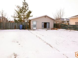 1110 42nd Ave N, Lethbridge, AB T1H6B9
