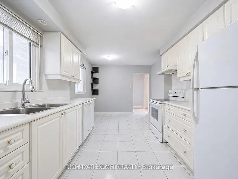 157 Fitzgerald Ave — Photo 6