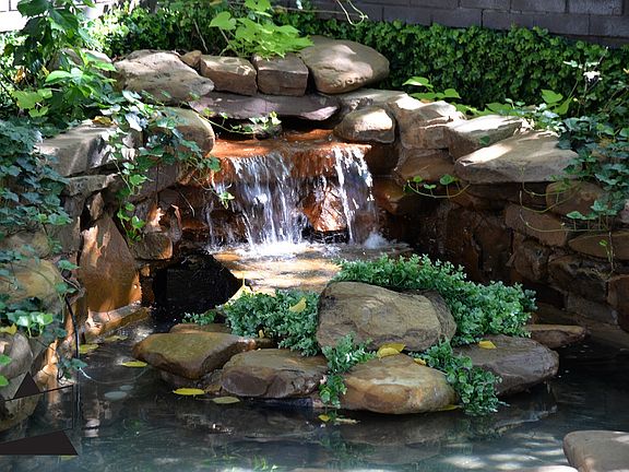 4935 Junius - GREYSTONE courtyard fountain