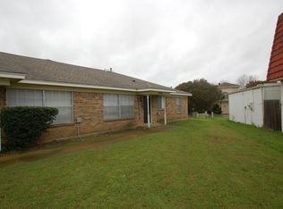 2238 Seville Ct #2238, Arlington, TX 76013