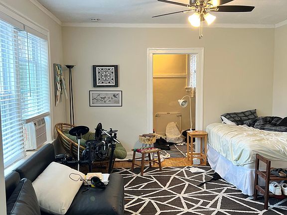 5th image of 2129.5 N Dayton St #280