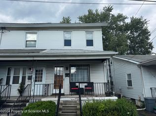 1142 Hampton St, Scranton, PA 18504