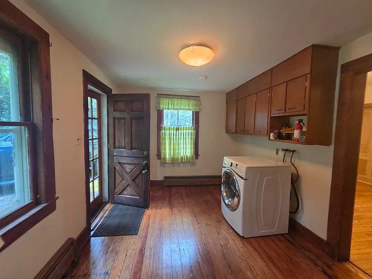 145 Cherry Ln — Photo 11