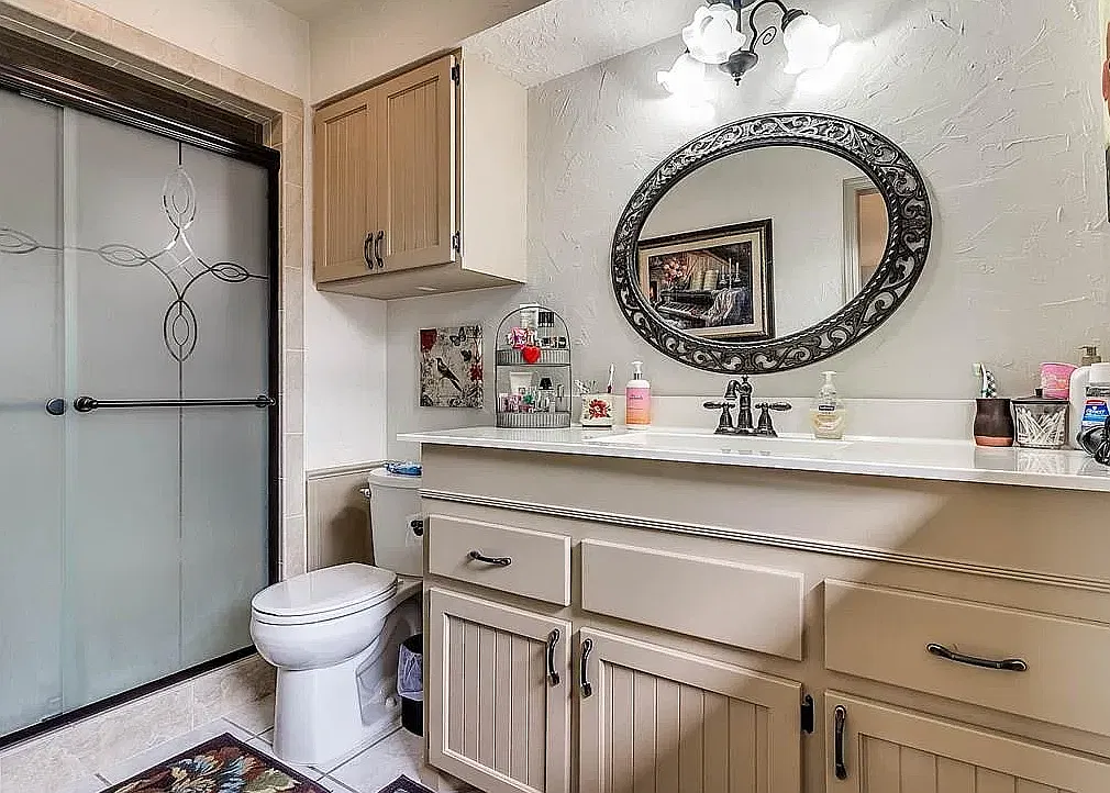 3 bed, 2053 sqft, $1,890 — Photo 2