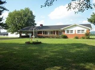 1704 Scaffold Cane Rd, Berea, KY 40403