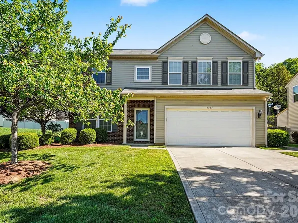 3315 Ashley View Dr, Charlotte, NC 28213