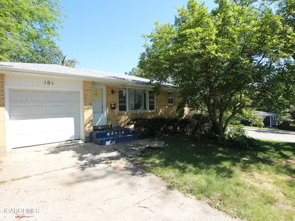 101 W Leslie Ln, Columbia, MO 65202