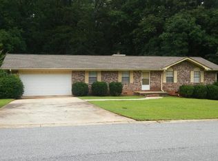 119 Club Dr, Stockbridge, GA 30248