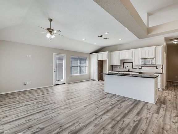 3rd image of 10429 Aransas Dr