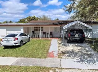 9245 SW 45th St, Miami, FL 33165